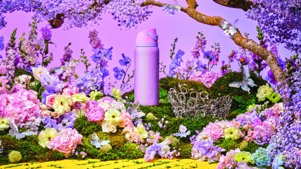 Image of the Glinda Owala water bottle inspired by the Wicked and Wicked For Good films.